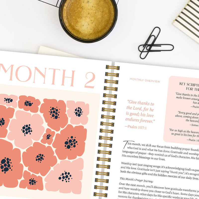 Spiral Bible: A Year In Prayer: A Journey of Daily Prayer and Reflection - Flowers