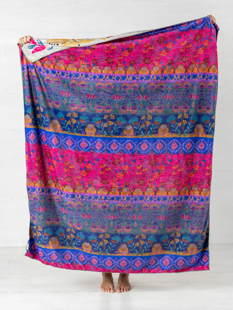 Double Sided Cozy Throw Blanket - Taupe Birds