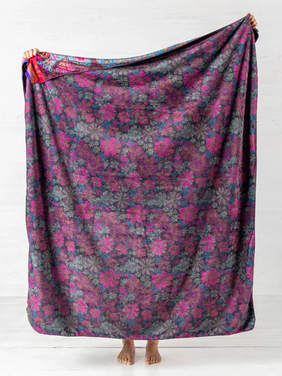 Double Sided Cozy Throw Blanket - Magenta Birds