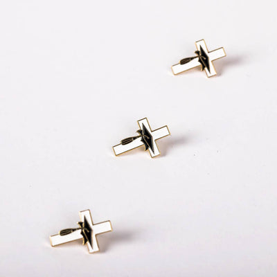Cross with Graduation Cap Lapel Pin