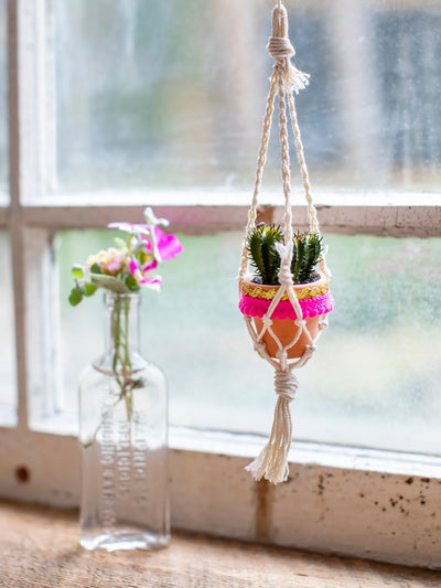 Mini Hanging Succulent - Cream Macrame